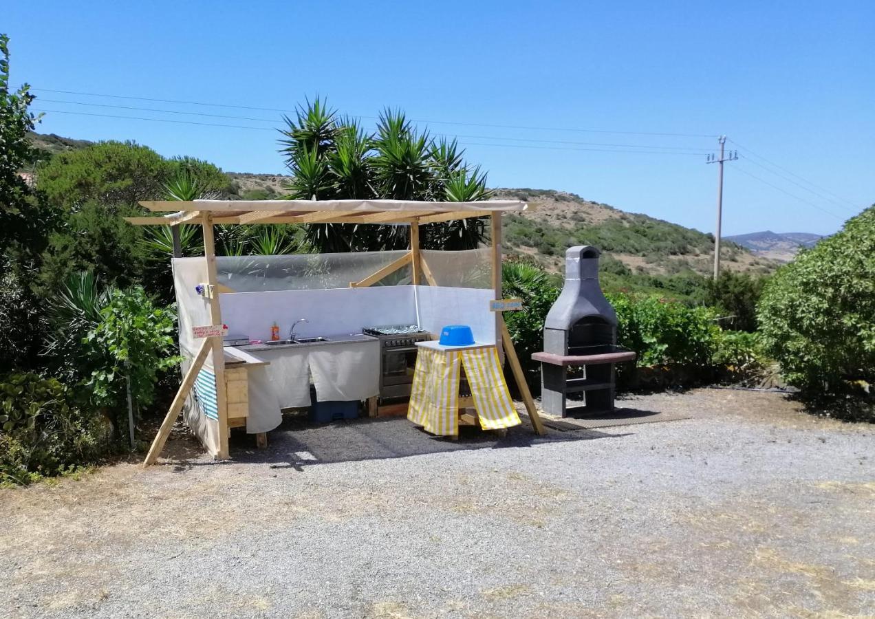 B&B Glamping Semaforo Capo Sperone Sant'Antioco Bagian luar foto